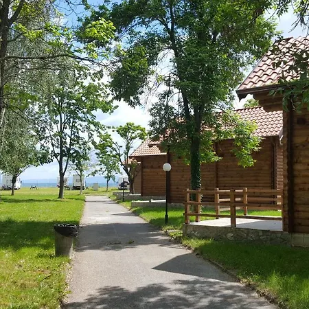 As Kamp Bungalows *